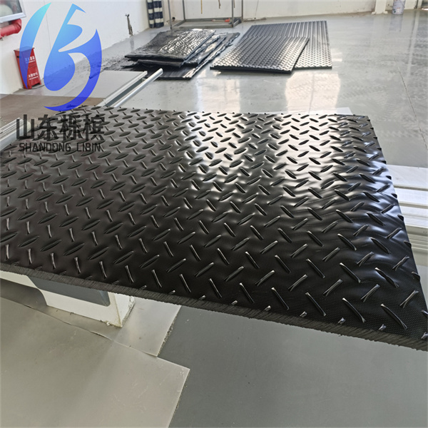 HDPE light duty 4*8 temporary road mats 